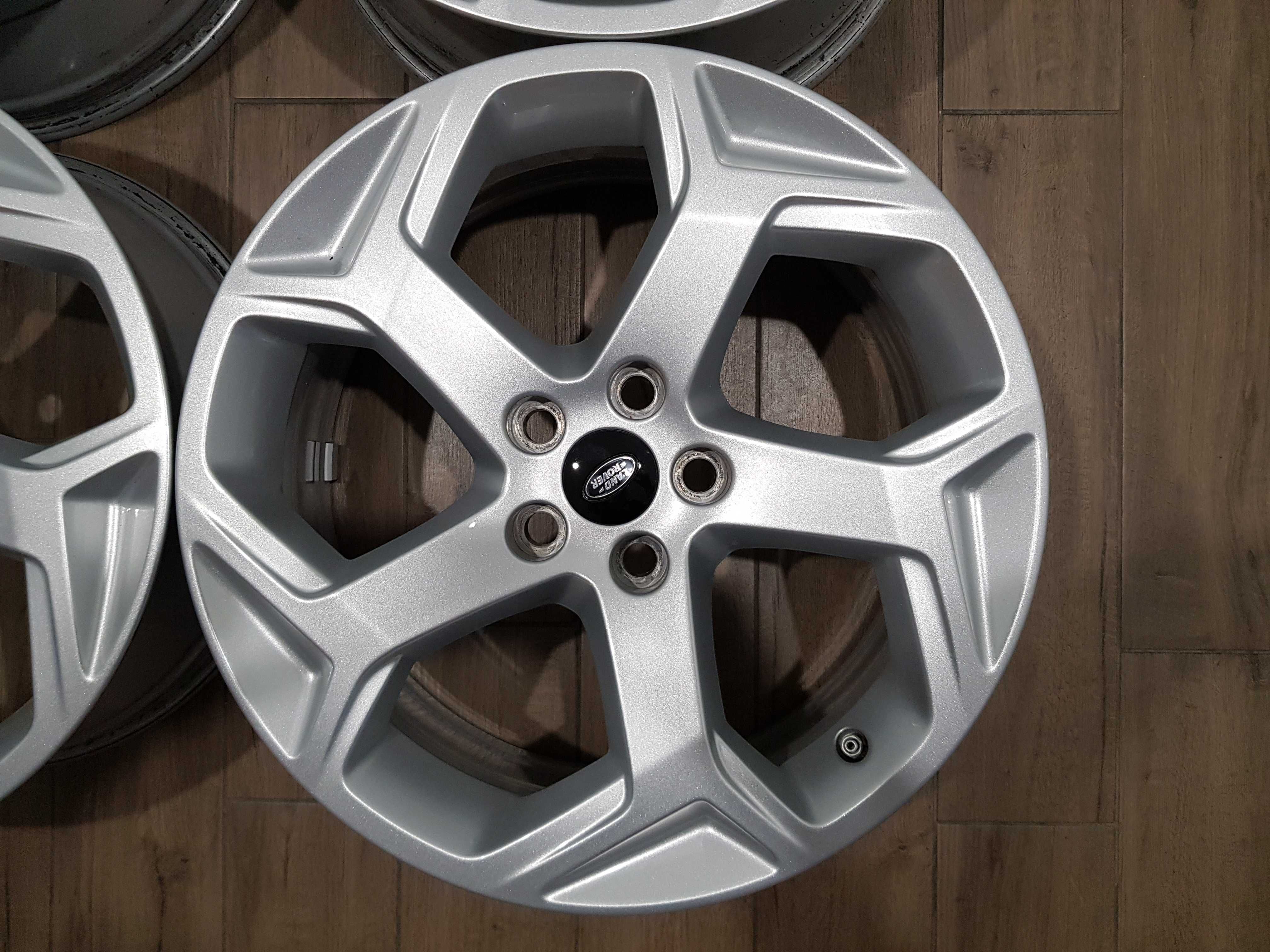Felgi 5x120 LAND ROVER Discovery III IV V Rover Range Rover Sport 20