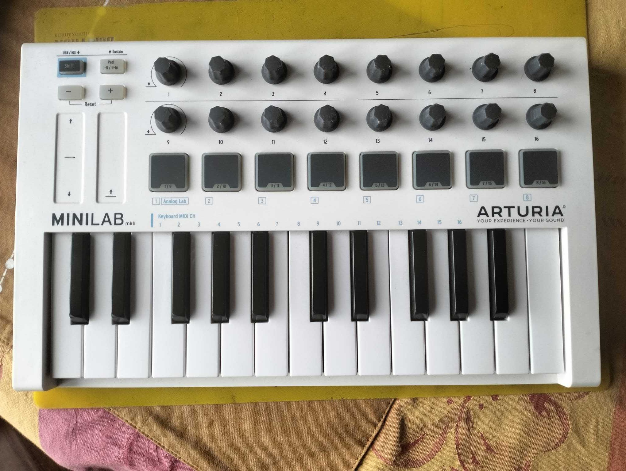 Arturia Minilab MkII