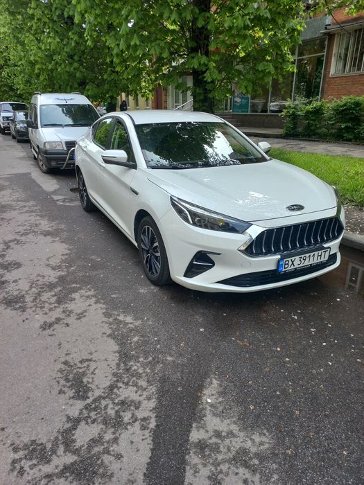 Автомобіль Jac J7 Comfort