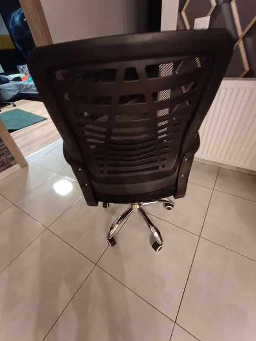 Krzesło obrotowe biurkowe