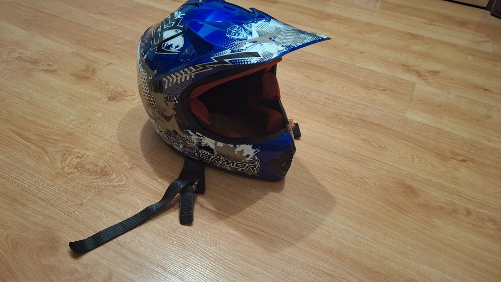 Kask na motor Armor rozm S