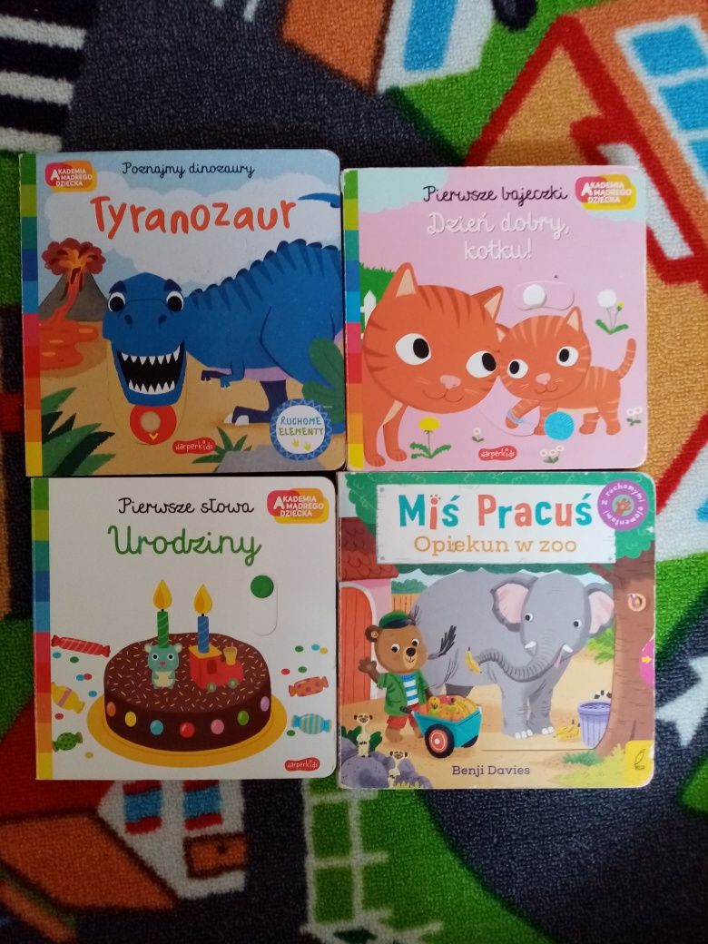 Akademia mądrego dziecka i miś pracuś