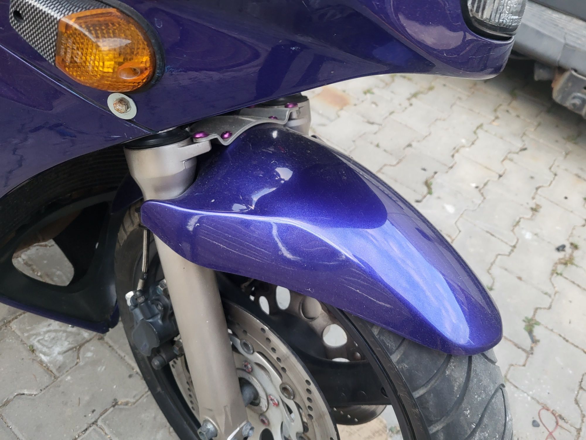 Blotnik przód przedni suzuki rf 600