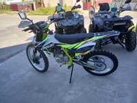 Безкоштовна доставка мотоцикл BSE 250 Z3L