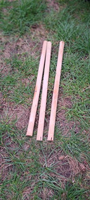 Klatka dla ptaków+poidełko,dozownik karmy i zabawka