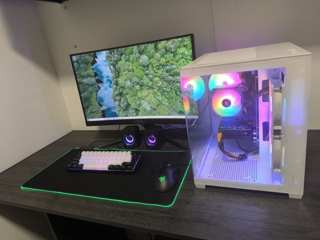 PC Gaming 3060RTX 32 RAM + Ecrã+ Periféricos