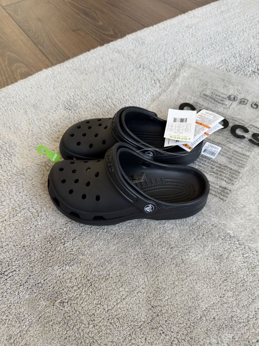 Крокси Crocs M6 W8 24,5 см шльопанці чорні 38 р