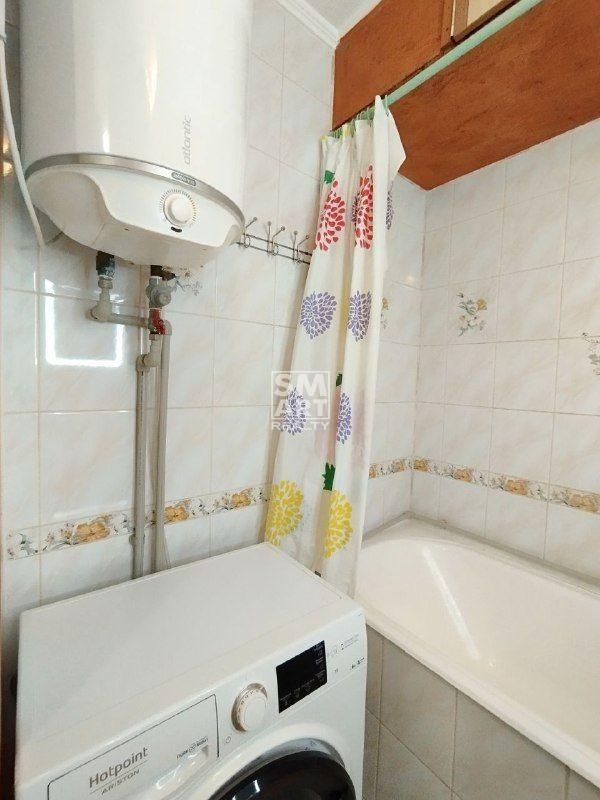 Без% Троєщина.Продаж 1к квартири Червоної Калини 32в
