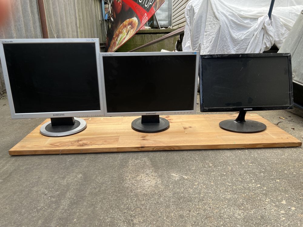 Мониторы офисные б/к на запчасти Samsung. LG. DELL 19 дюймов