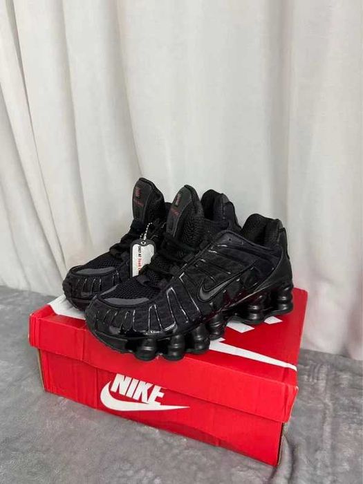 Buty-Trampk-Nike Shox TL Black Max r.45