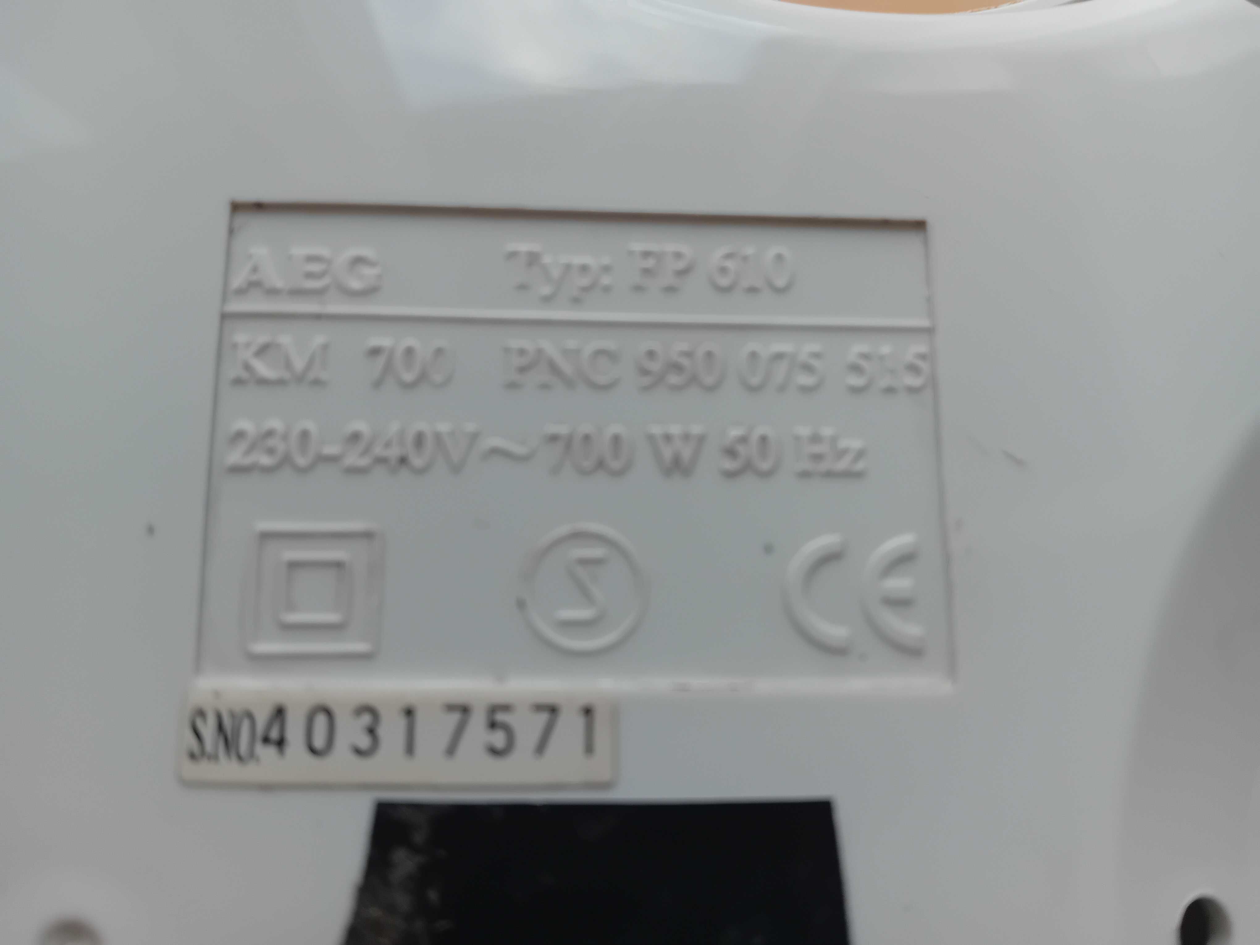 Robot kuchenny AEG Assistant FP610 Km 700