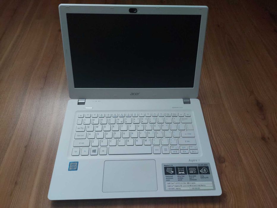 Laptop Acer V13 13,3" - i3 2.4GHz/4GB/1TB HDD/Iris HD5500/W10HomePL