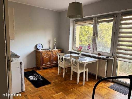 Umeblowana kawalerka z balkonem , bez czynszu!