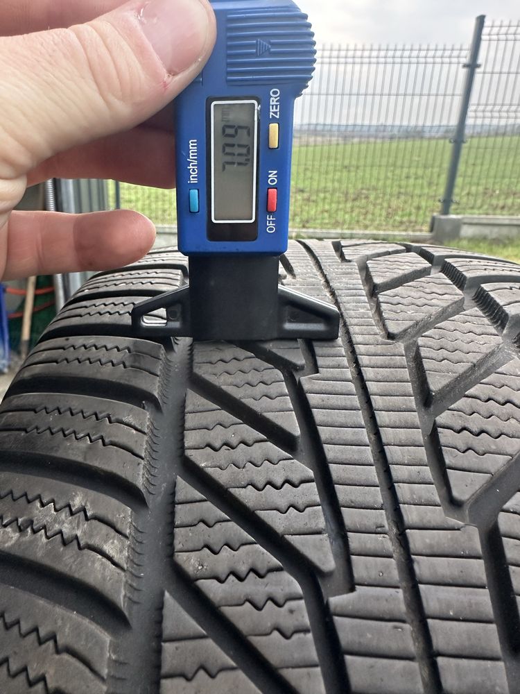Opona zimowa 235/45/18 Hankook