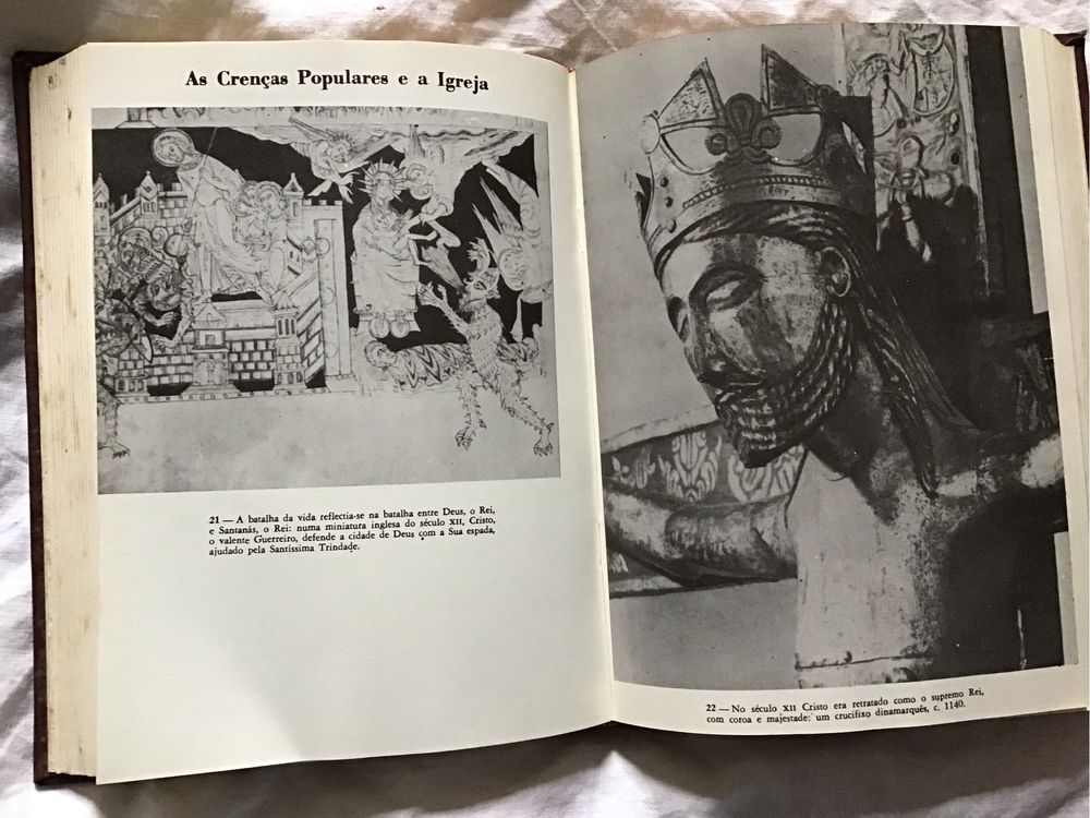 O Mundo Medieval de Freidrich Heer. 1978. Portes CTT incluidos.