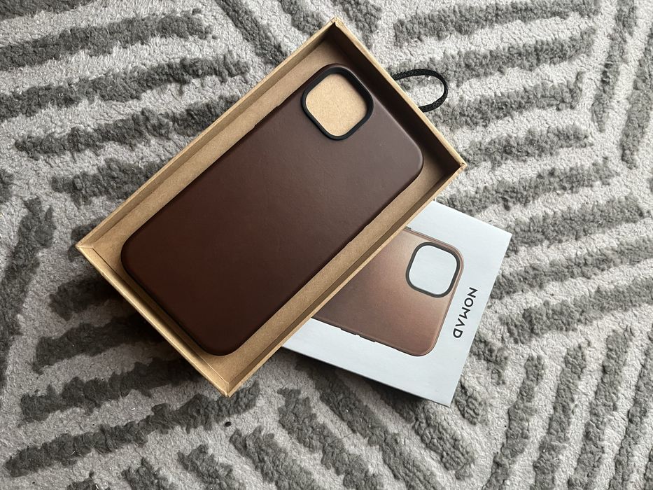 Capa em Pele Nomad - iPhone 14 Plus