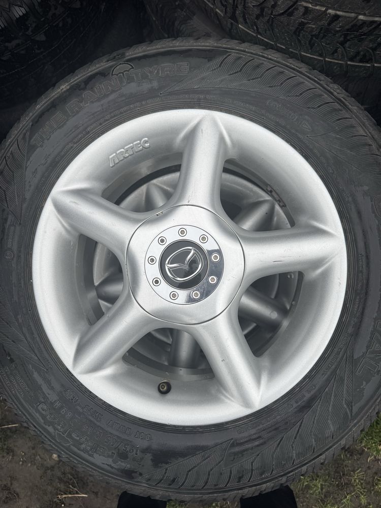 Оригинал диски  Mazda  r14 5/114.3 с резиной 195/65