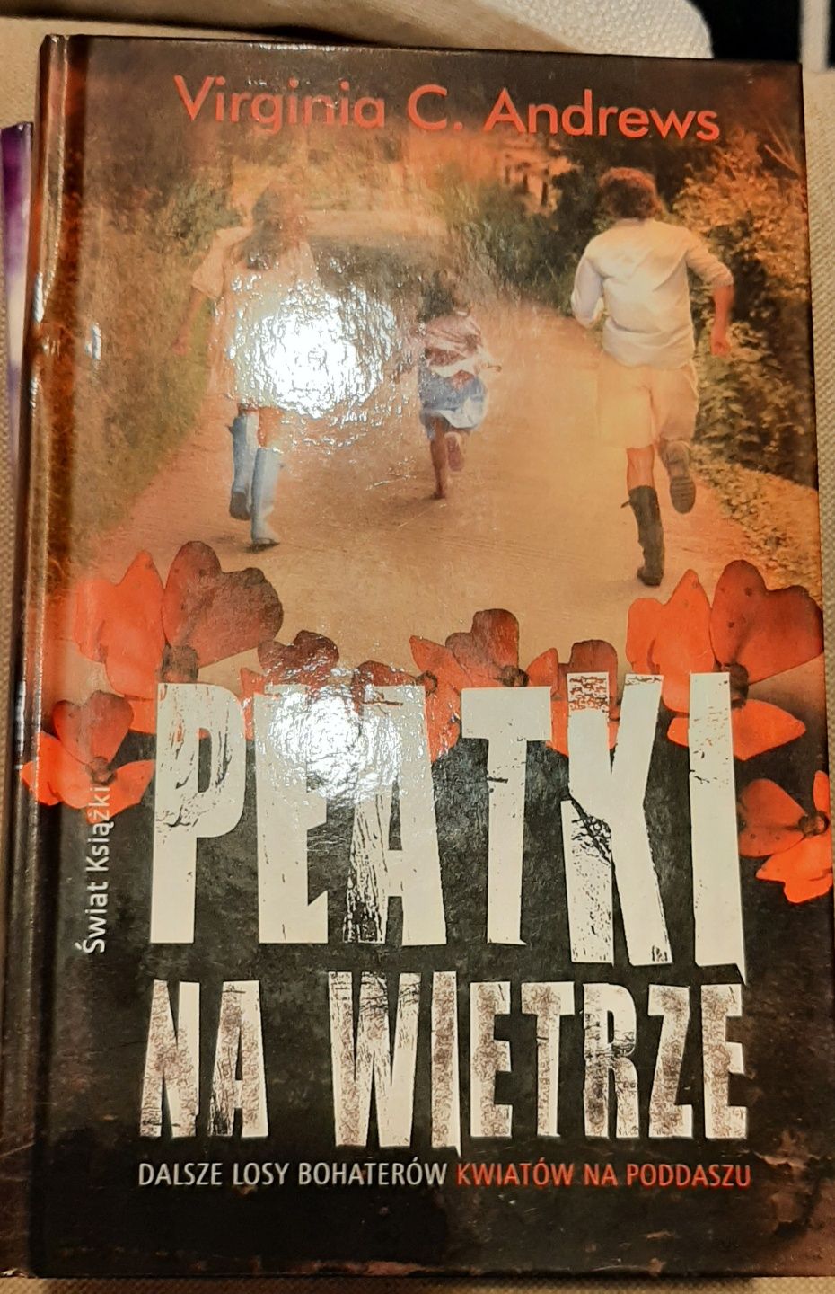 Płatki na wietrze-Virginia C. Andrews