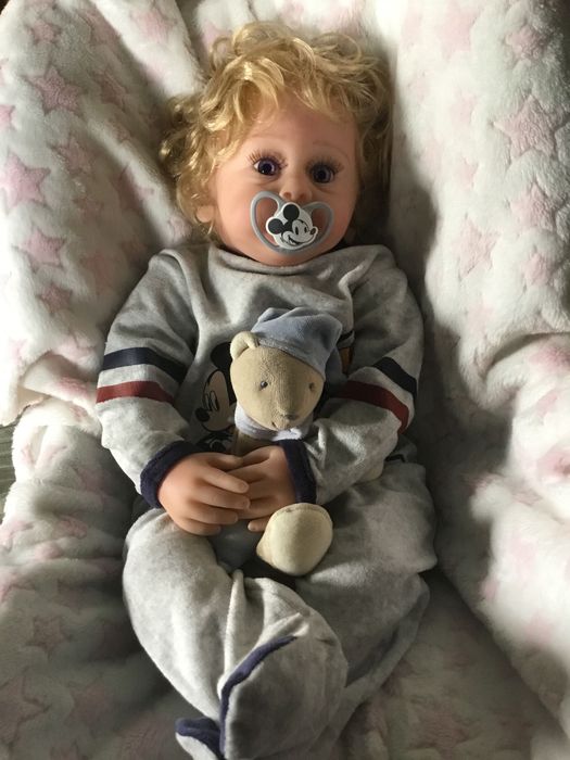 Boneca bebé reborn(artigos novos)