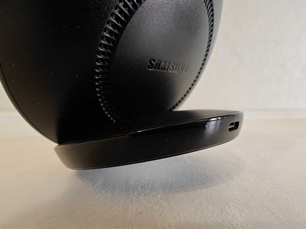 беспроводная зарядка Samsung Wireless Charger Stand EP-N5100 Black