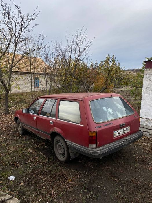 продам Опель рекорд