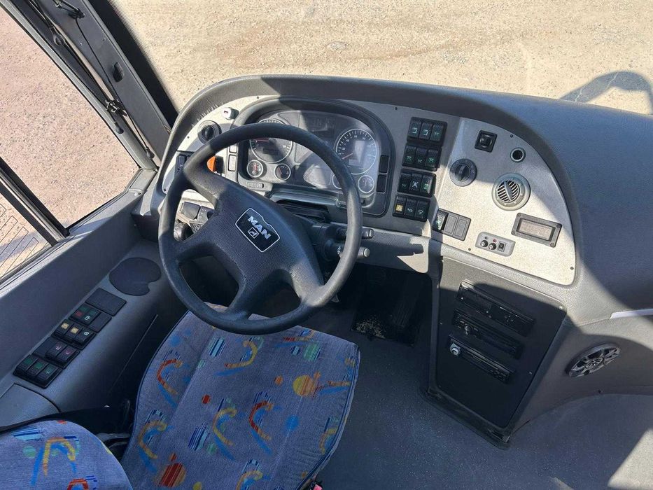 Autocarro MAN ATOMIC 57 lugares ano 2009