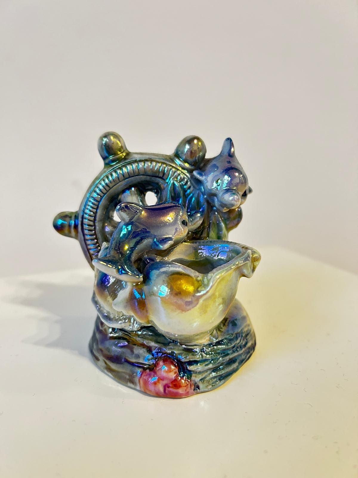 Dekoracja figurka ceramiczna ster delfinki