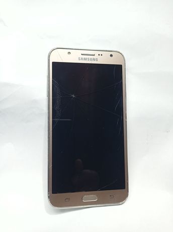 Телефон Samsung j700
