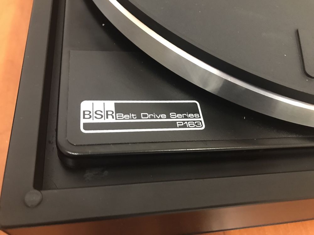 Gramofon BSR Belt Drive Series P163