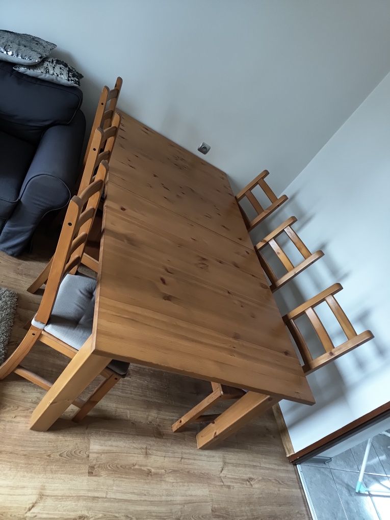 Stol rozkladany z 6 krzesłami ikea
