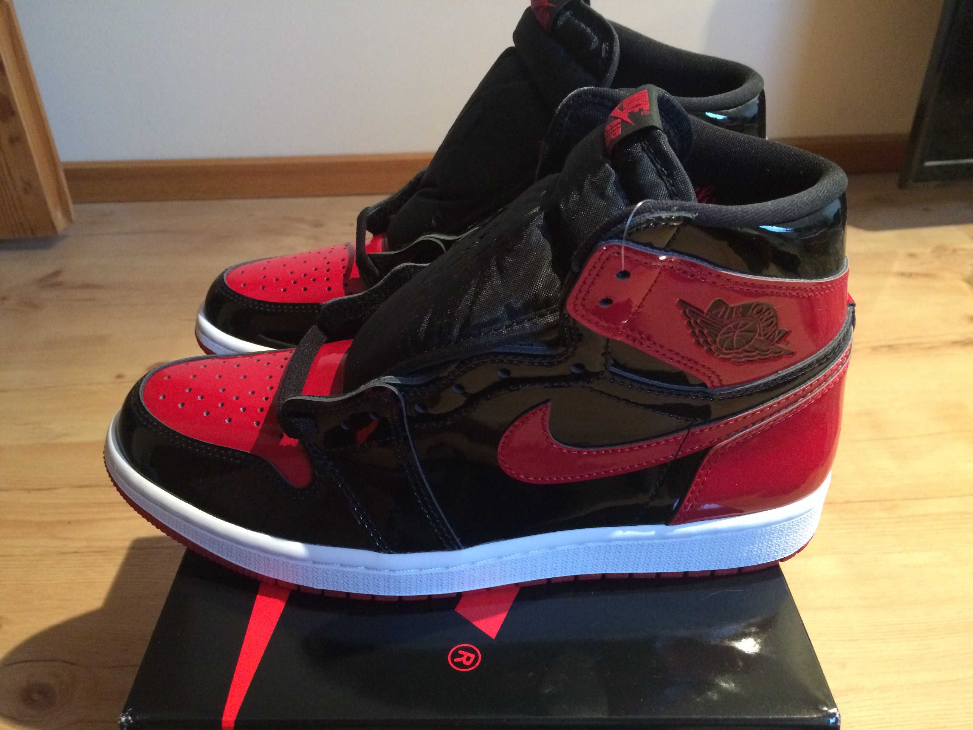 NOWE Air Jordan 1 High OG Patent Bred r.42,5 (9US)