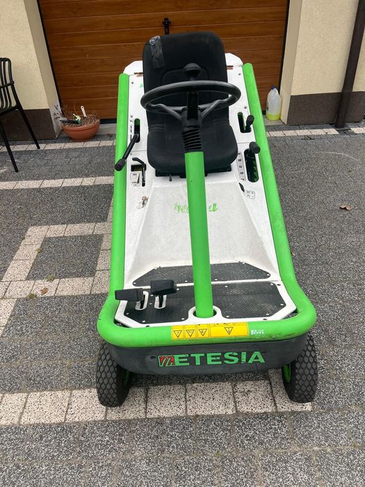 Traktorek kosiarka Spalinowa Etesia