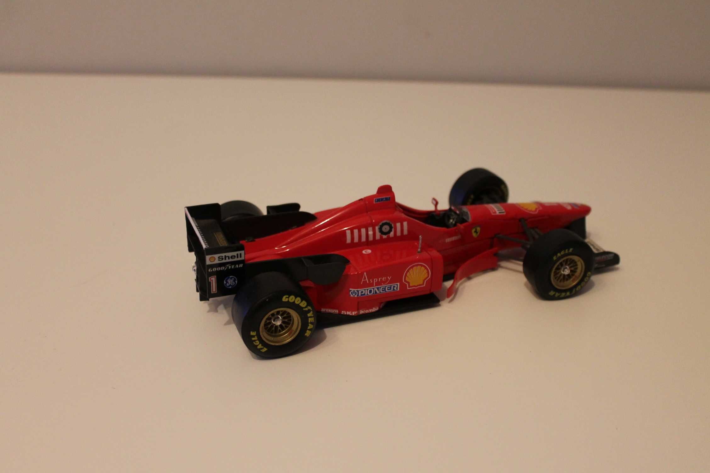 Ferrari F310 Red Maisto 1/20