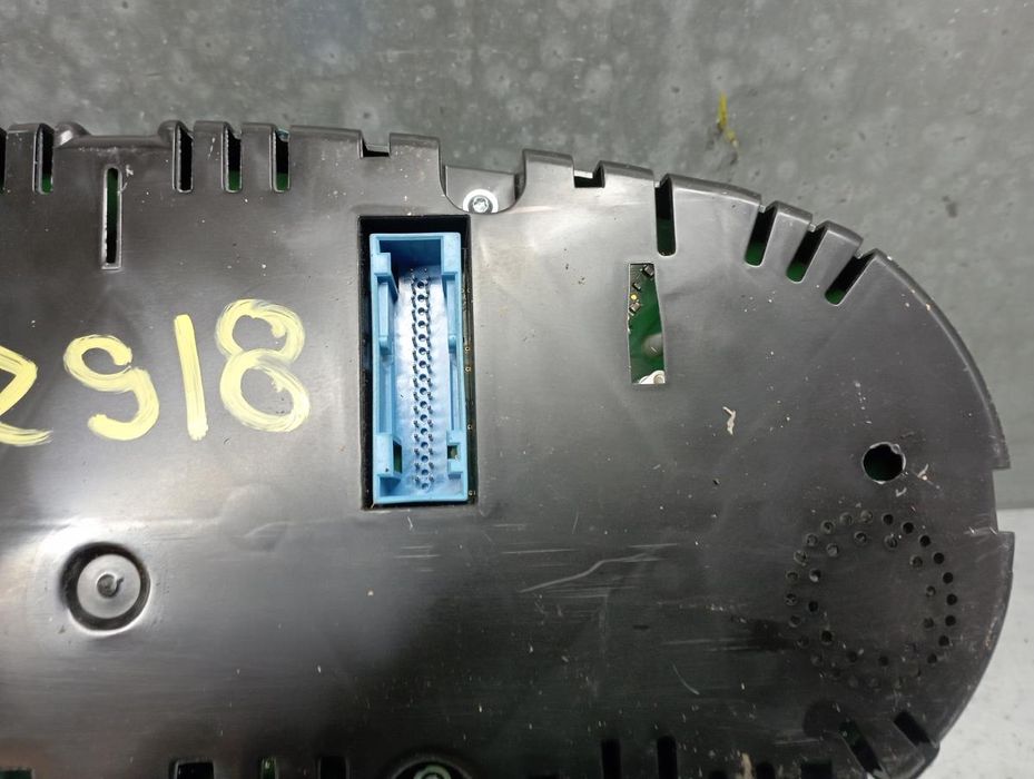 Quadrante / painel de instrumentos VOLKSWAGEN Jetta IV (162, 163)