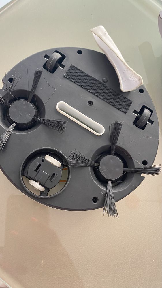 Mini Robo aspirador branco