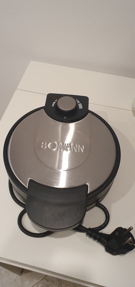 Máquina de Waffle Bomann