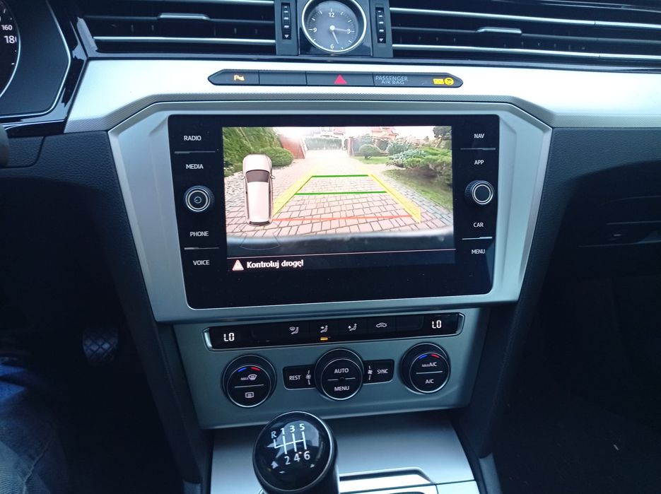Volkswagen Passat 2018 rok 173 tyś km przebiegu bezwypadkowy