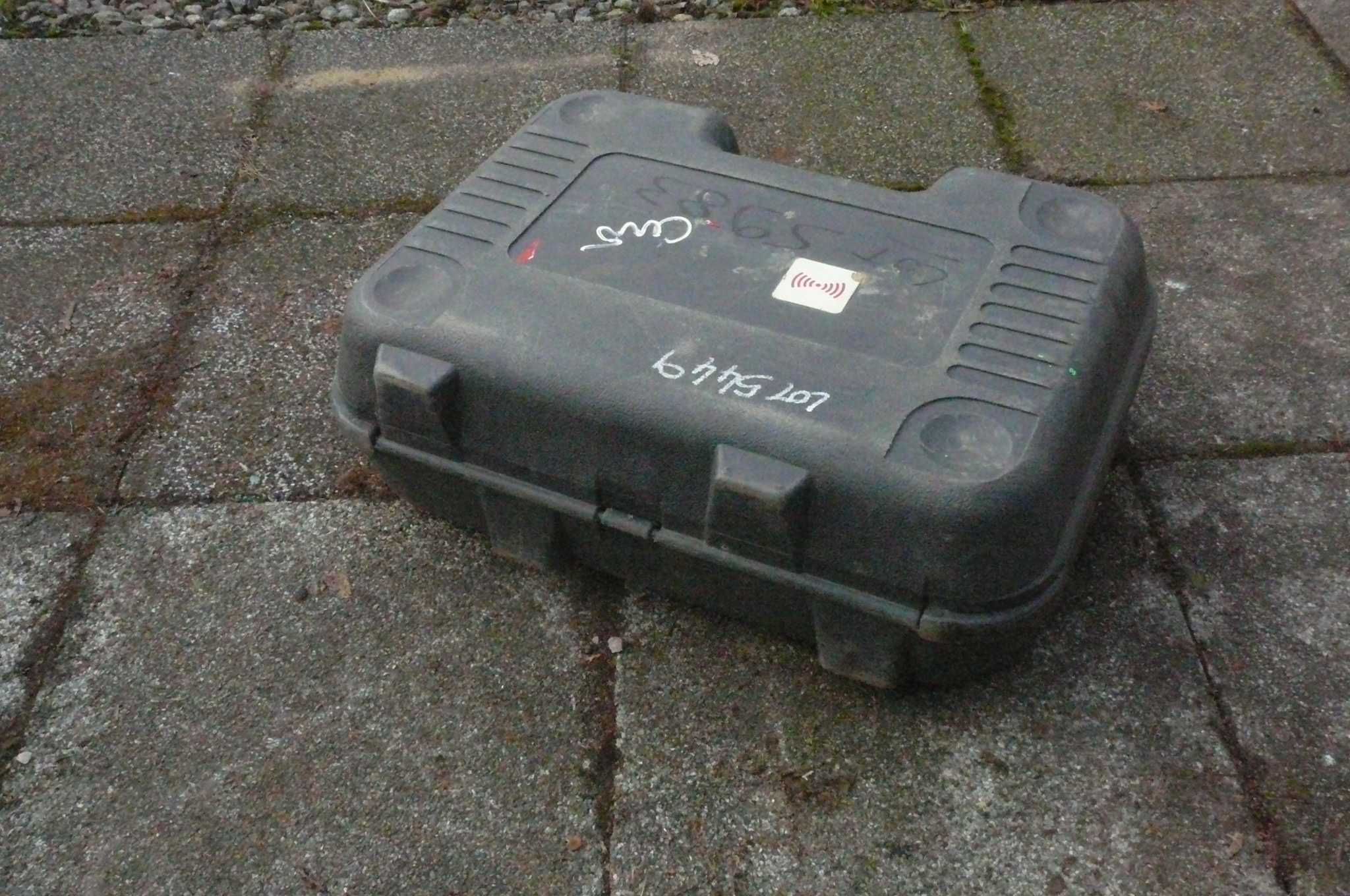Skrzynka narzędziowa walizka Makita Hilti Bosch DeWalt
