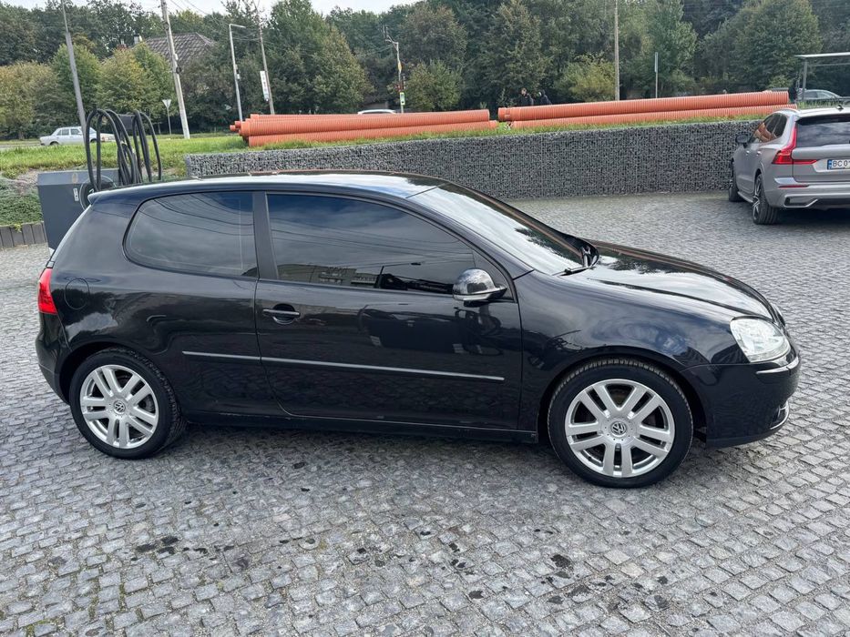 Volkswagen Golf 1.4 FSI