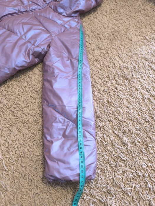 Продам куртку пуховик  для дівчинки