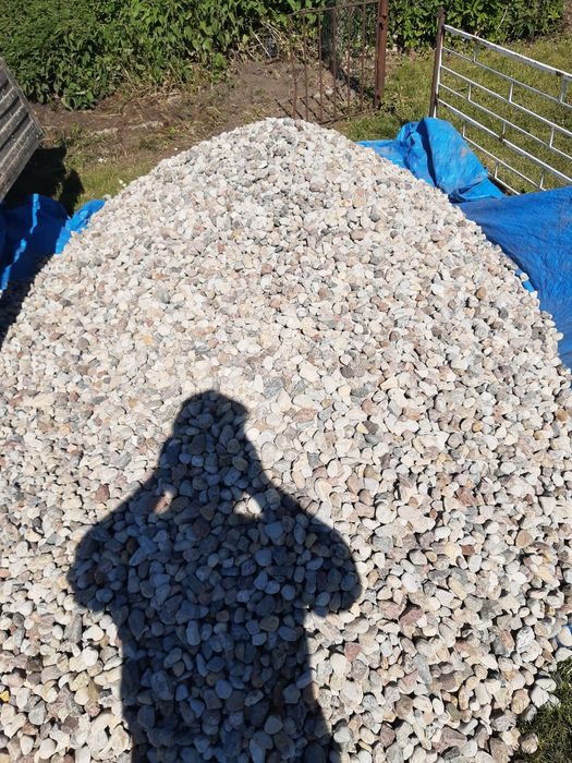 Kamień drobny 1-4t różna kubatura piach żwir  suchy beton czarnoziem