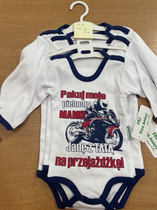 Body niemowlęce z napisami
