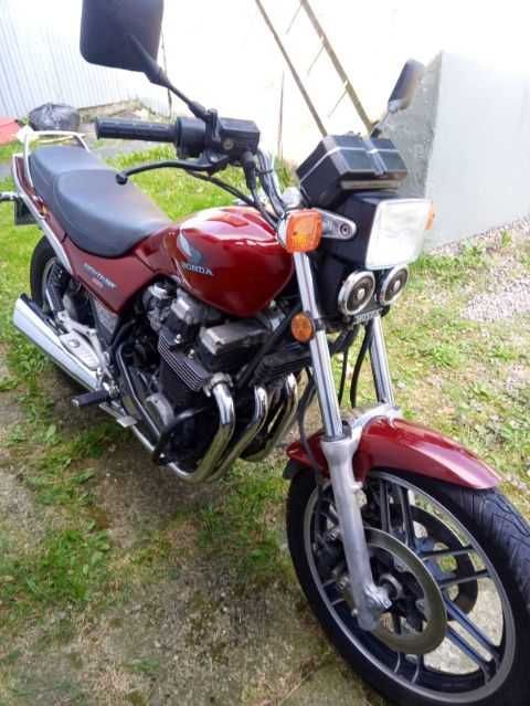 Honda  CBX 650 E !!!