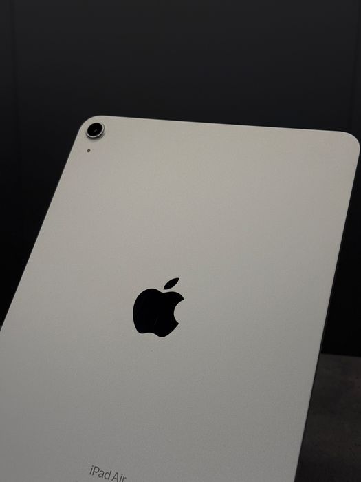 б/у Apple iPad Air 10.9 256GB, Wi-Fi, Starlight (2022)