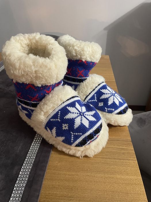 Pantofle/Bambosze wełniane nowe