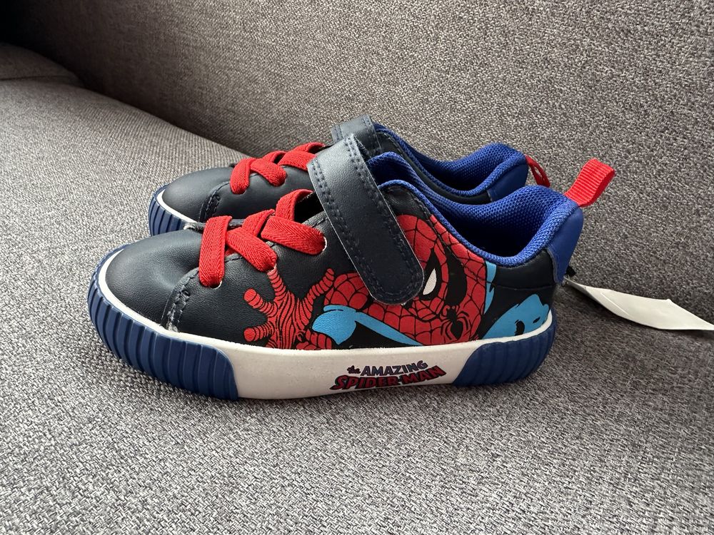 H&M Nowe trampki spiderman r. 24