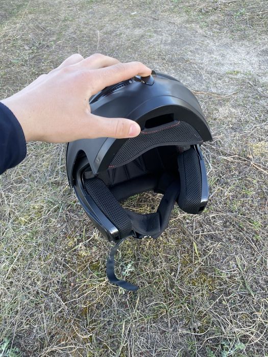Шолом Crown Racing