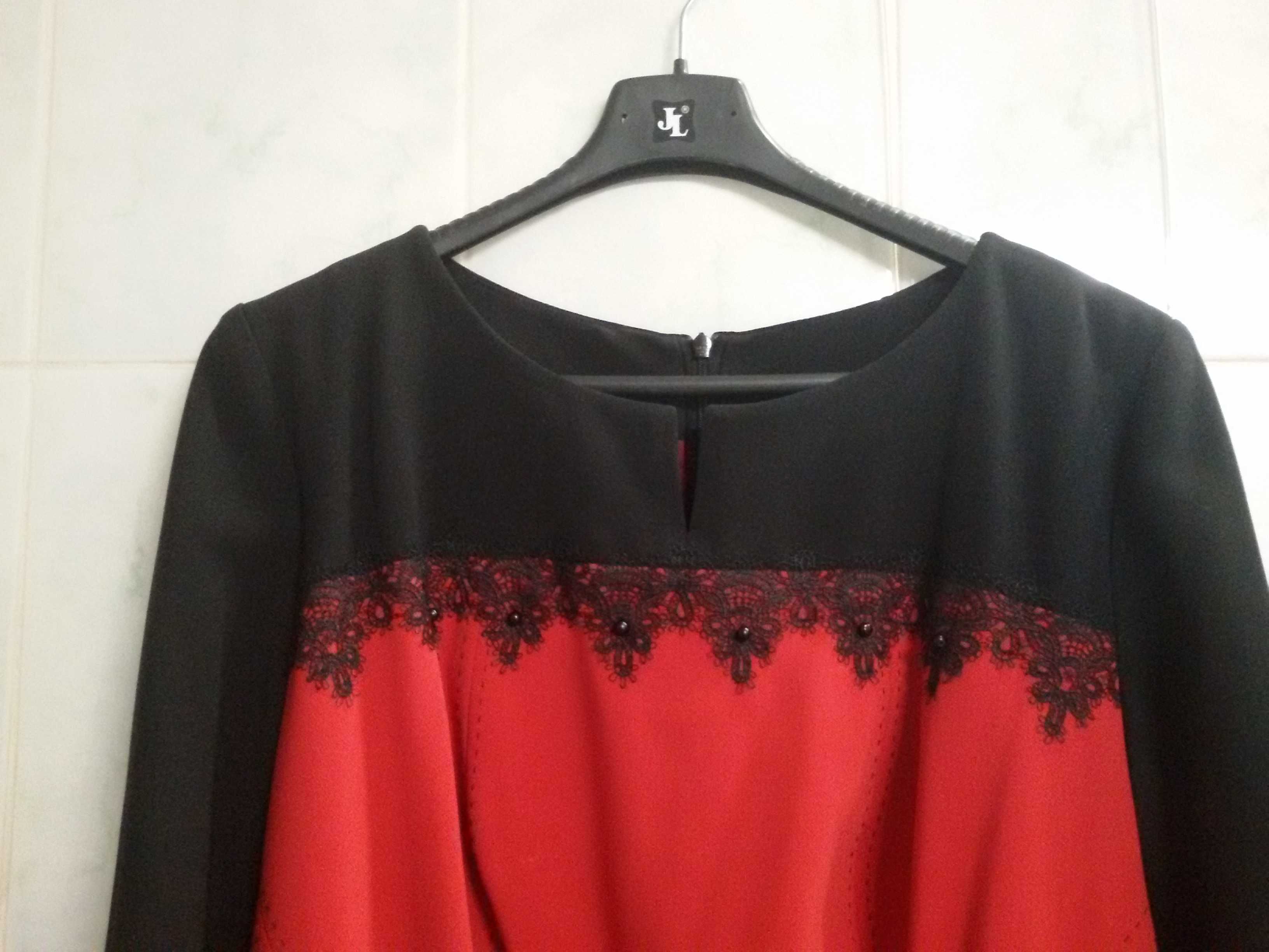 Стильное женское платье-красного цвета, торговой марки "Д/ Э".J&L.р 54