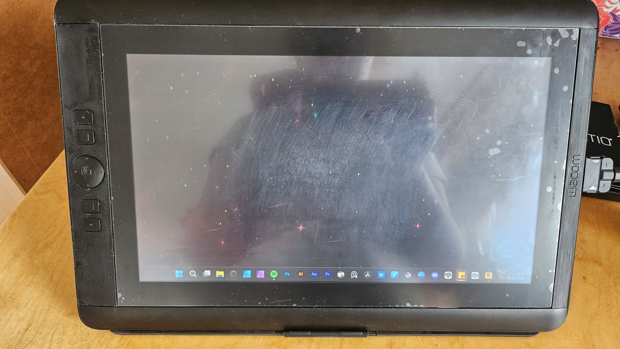 Wacom Tablet graficzny Cintiq 13 HD Pen and touch