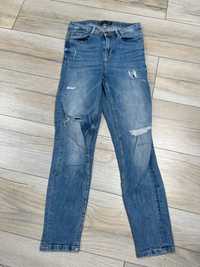 spodnie jeansowe z dziurami XS
